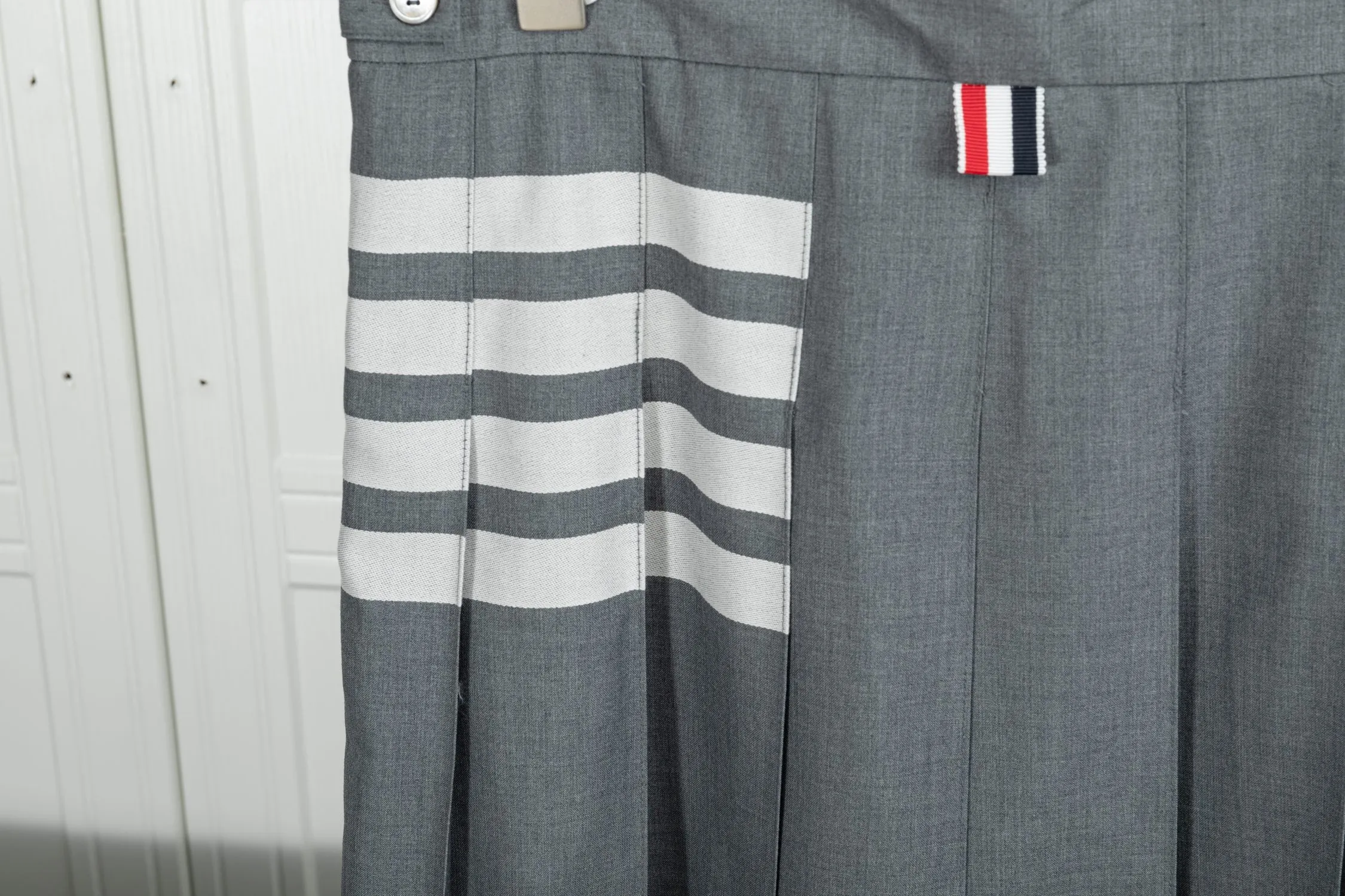 𝑻𝒉𝒐𝒎 𝑩𝒓𝒐𝒘𝒏𝒆 (Original 2 ) Thom Browne: 1:1 : Navy Blue Size：0123